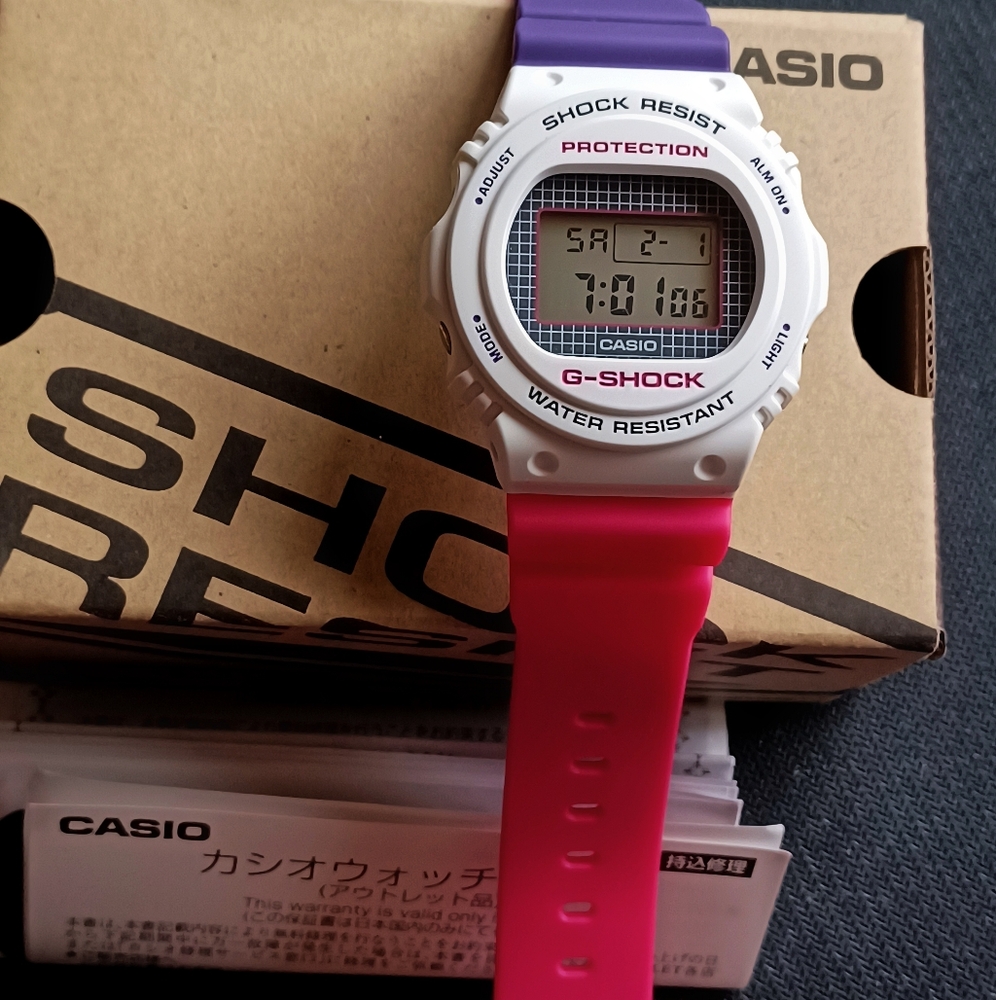 CASIO G-SHOCK DW5700